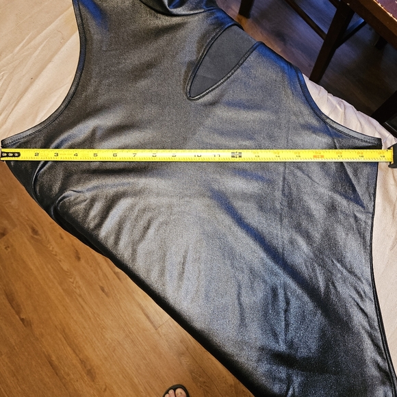 Olivia Jordan sleeveless cutout stretchy faux leather shimmery top. - Picture 6 of 7